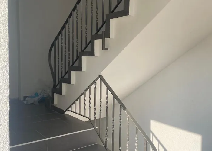 Wunderschoene Ferienwohnung, Auch Fuer Langzeitmietung Fuer Monteure Optimal Apartment *